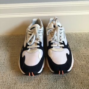 Adidas Torsion Running Shoes